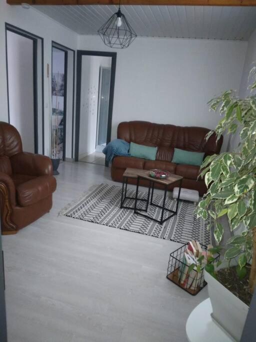 Appartement Cosy Avec Terrasse Vaux-Sur-Seine Εξωτερικό φωτογραφία